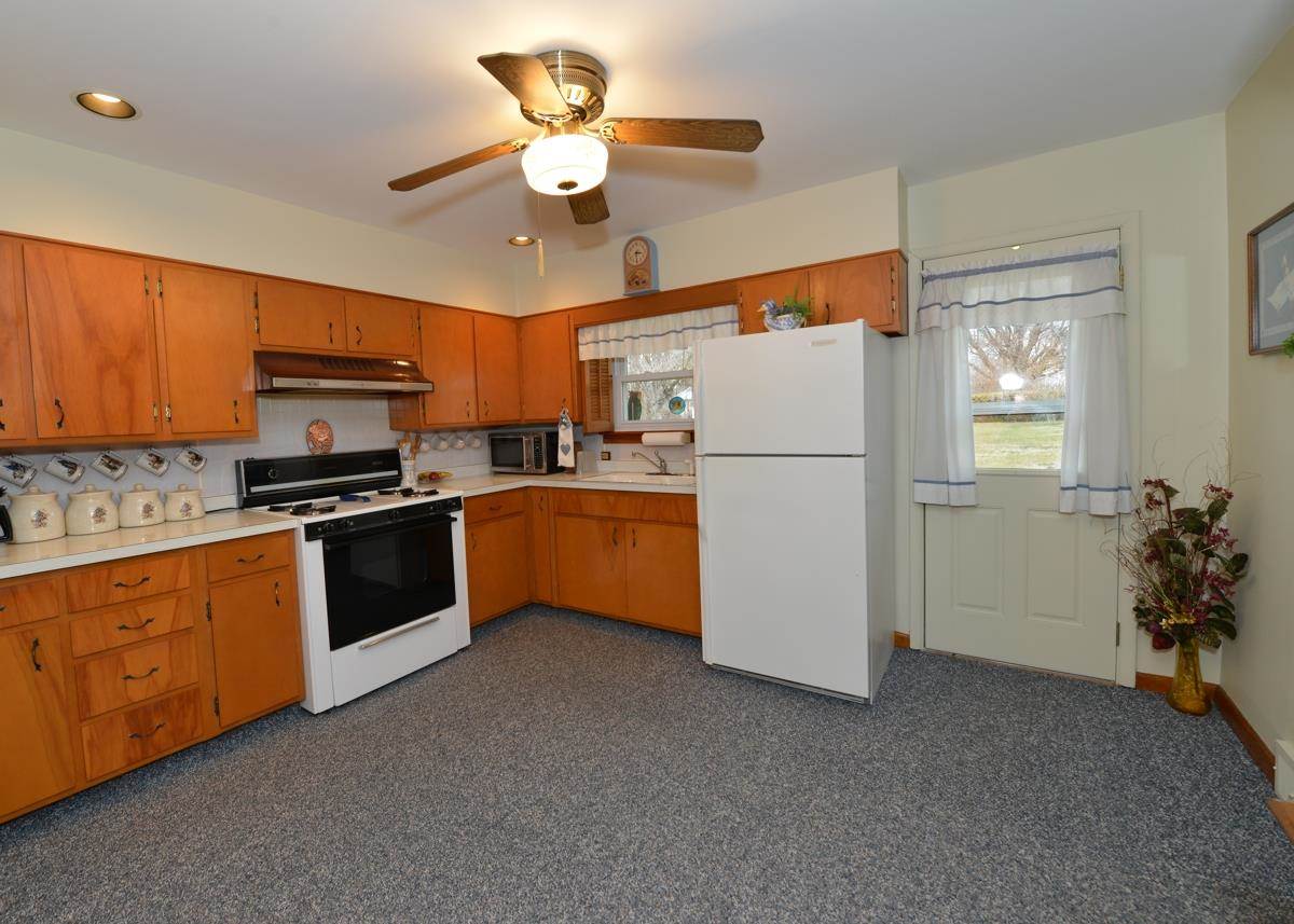 3518 Pollack Ave, Evansville, IN 47714 photo 4