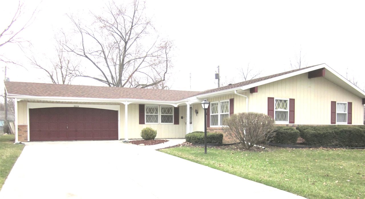 5224 Dial Dr, Fort Wayne, IN 46815 photo 1