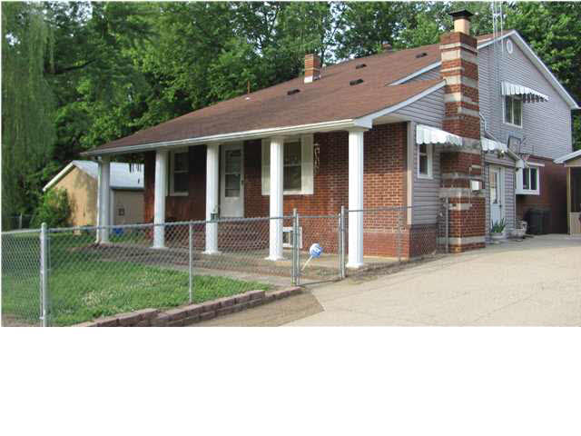 7600 Yankeetown Rd, Newburgh, IN 47630 photo 1