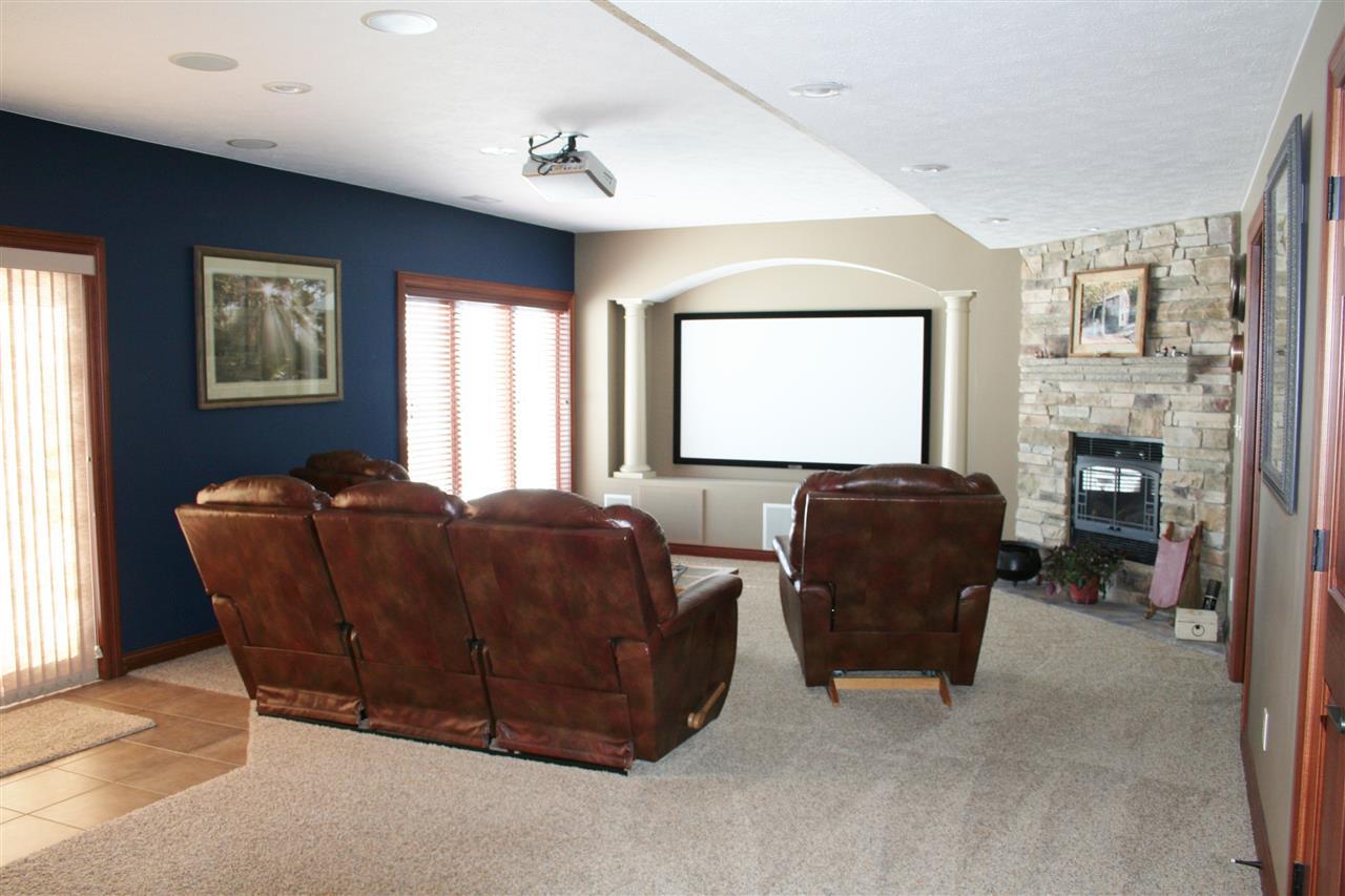 2927 E Lake Tahoe Trl, Warsaw, IN 46582 photo 10