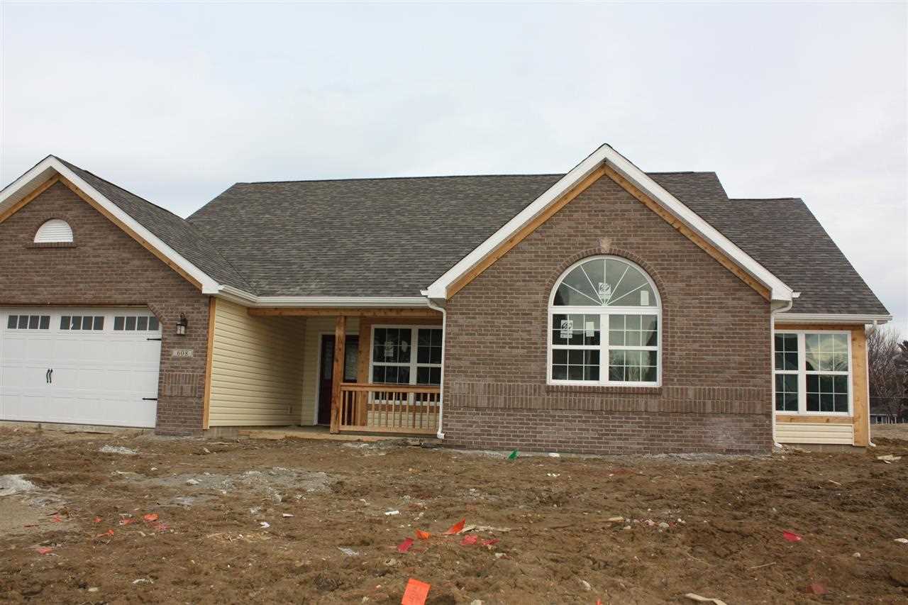 608 Bluegrass Trl, Kokomo, IN 46901 photo 1