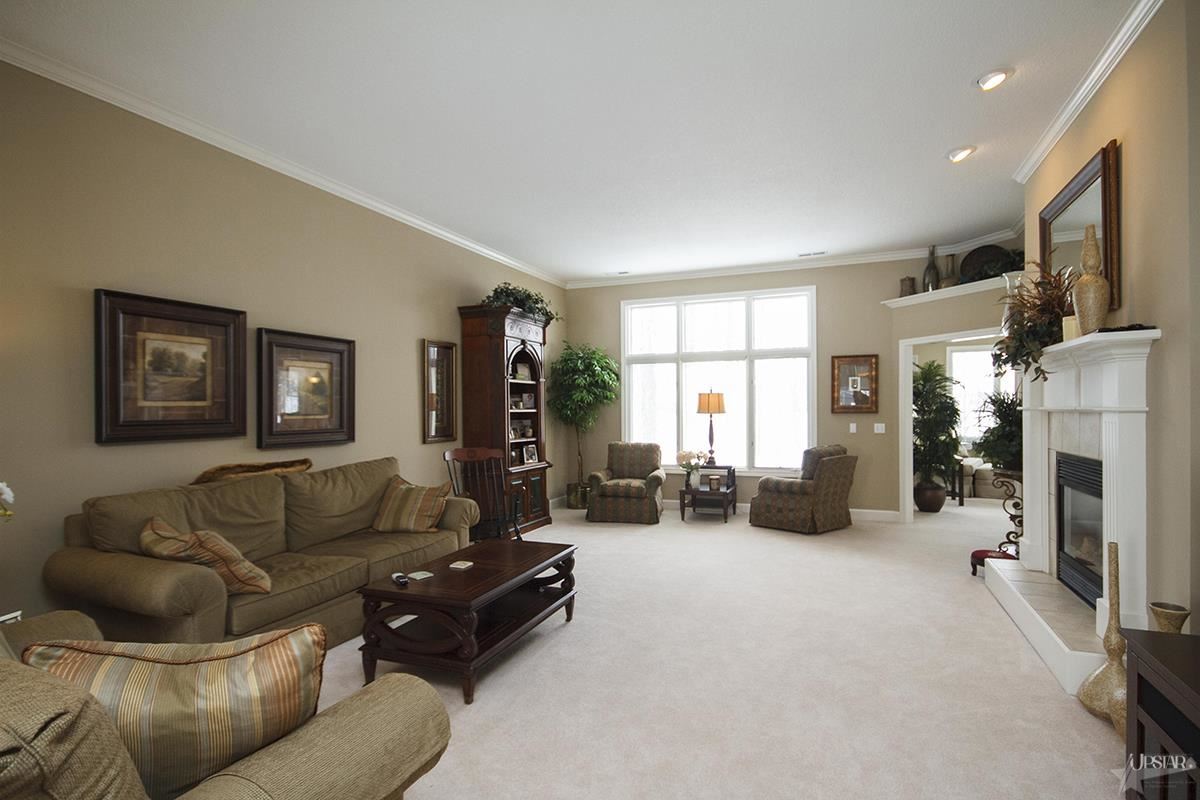 3315 Covington Reserve Pkwy, Fort Wayne, IN 46804 photo 2