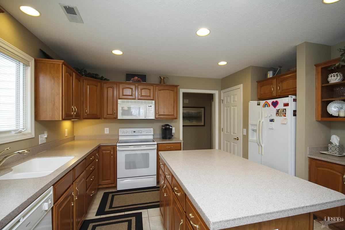 3315 Covington Reserve Pkwy, Fort Wayne, IN 46804 photo 7
