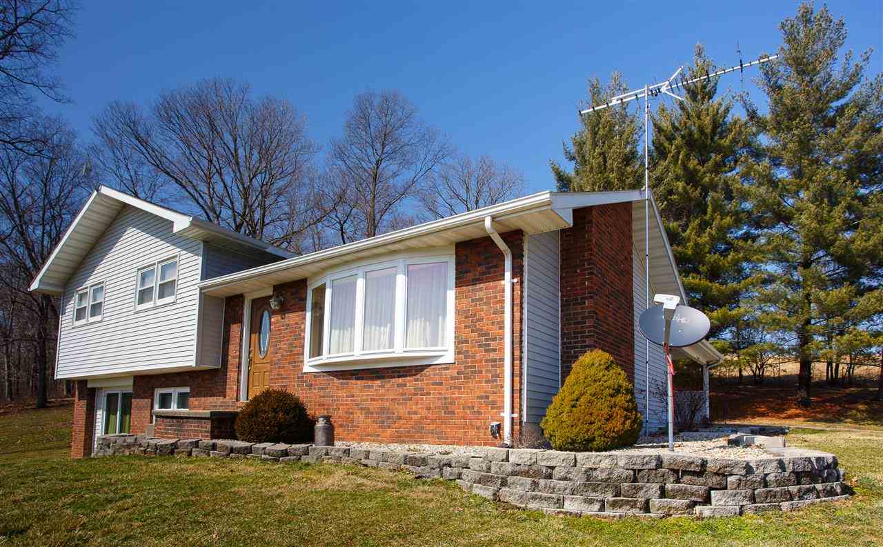 4987 E Dubois Rd NW, Dubois, IN 47527 photo 1