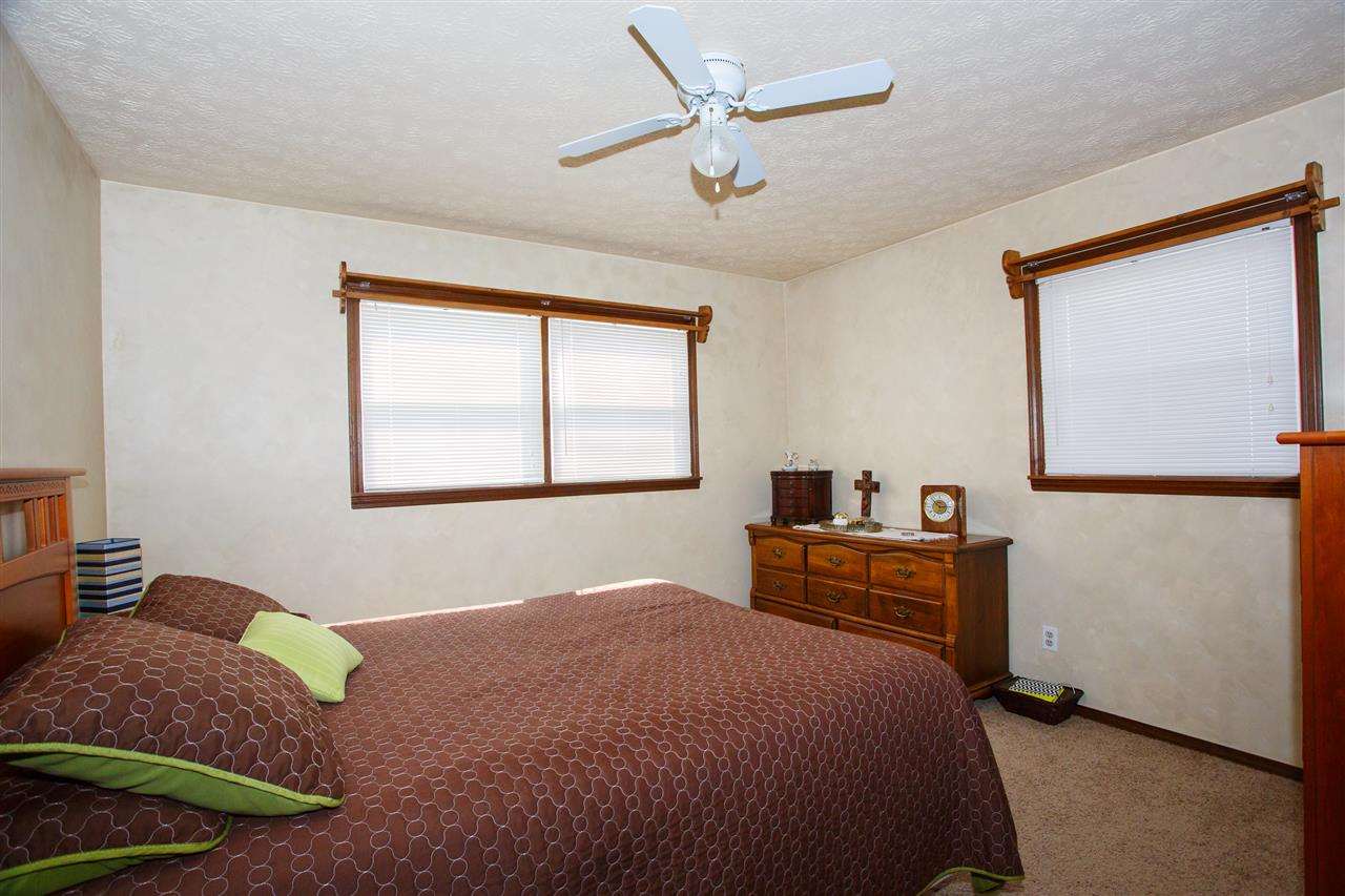 4987 E Dubois Rd NW, Dubois, IN 47527 photo 9
