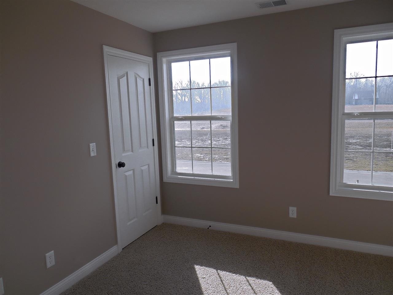 8817 Hedgewood Ct, Evansville, IN 47725 photo 13