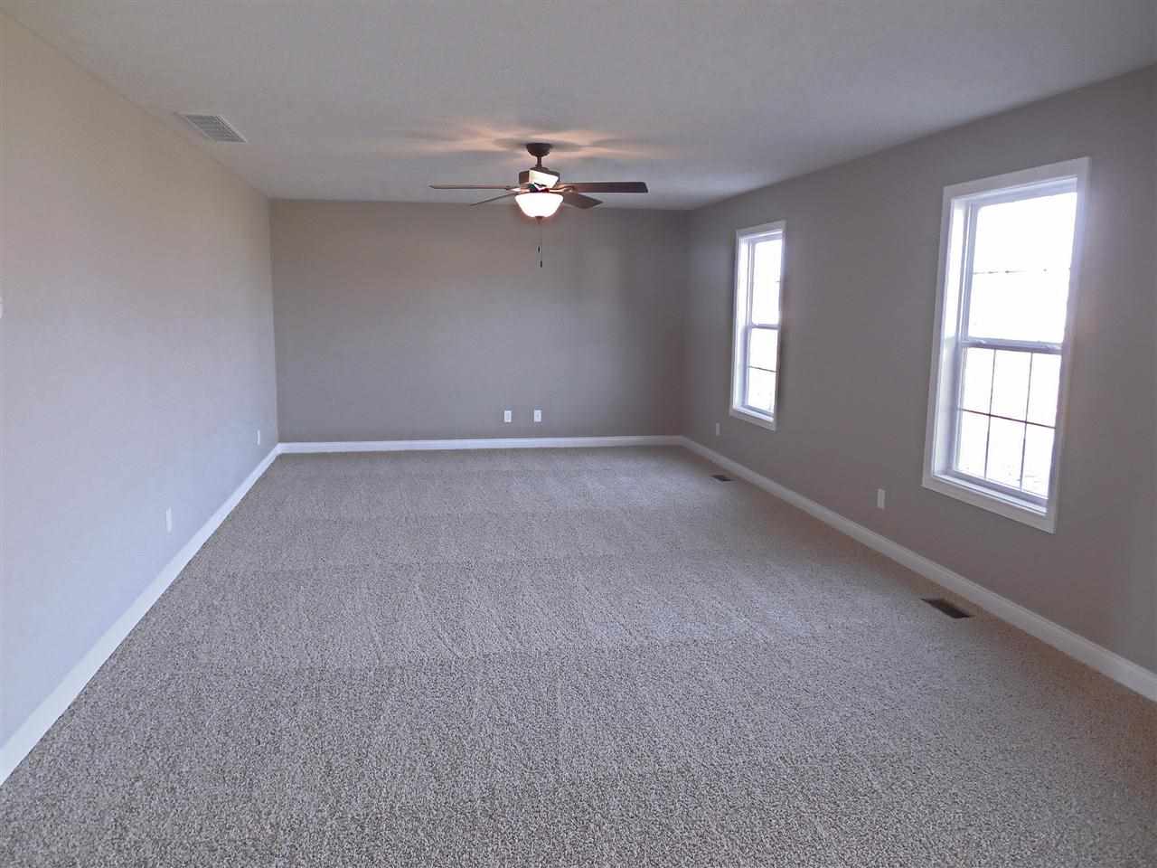 8817 Hedgewood Ct, Evansville, IN 47725 photo 8