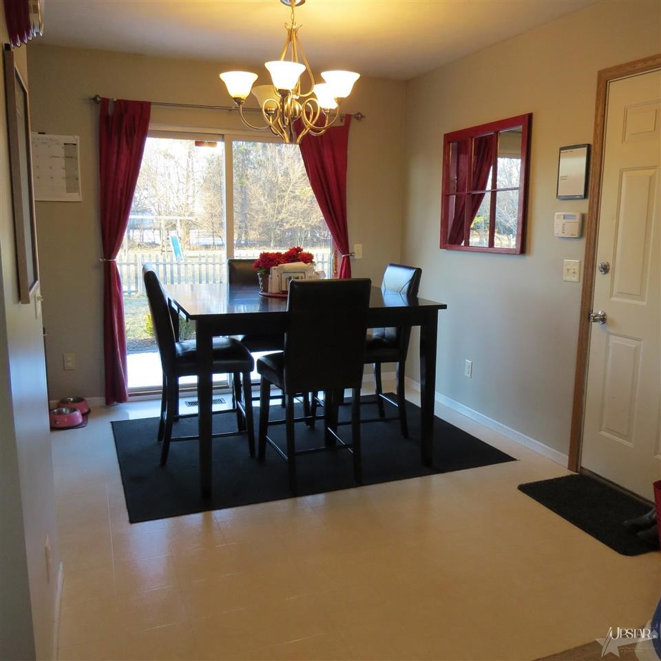 16327 Sunflower Ave, Goshen, IN 46526 photo 3