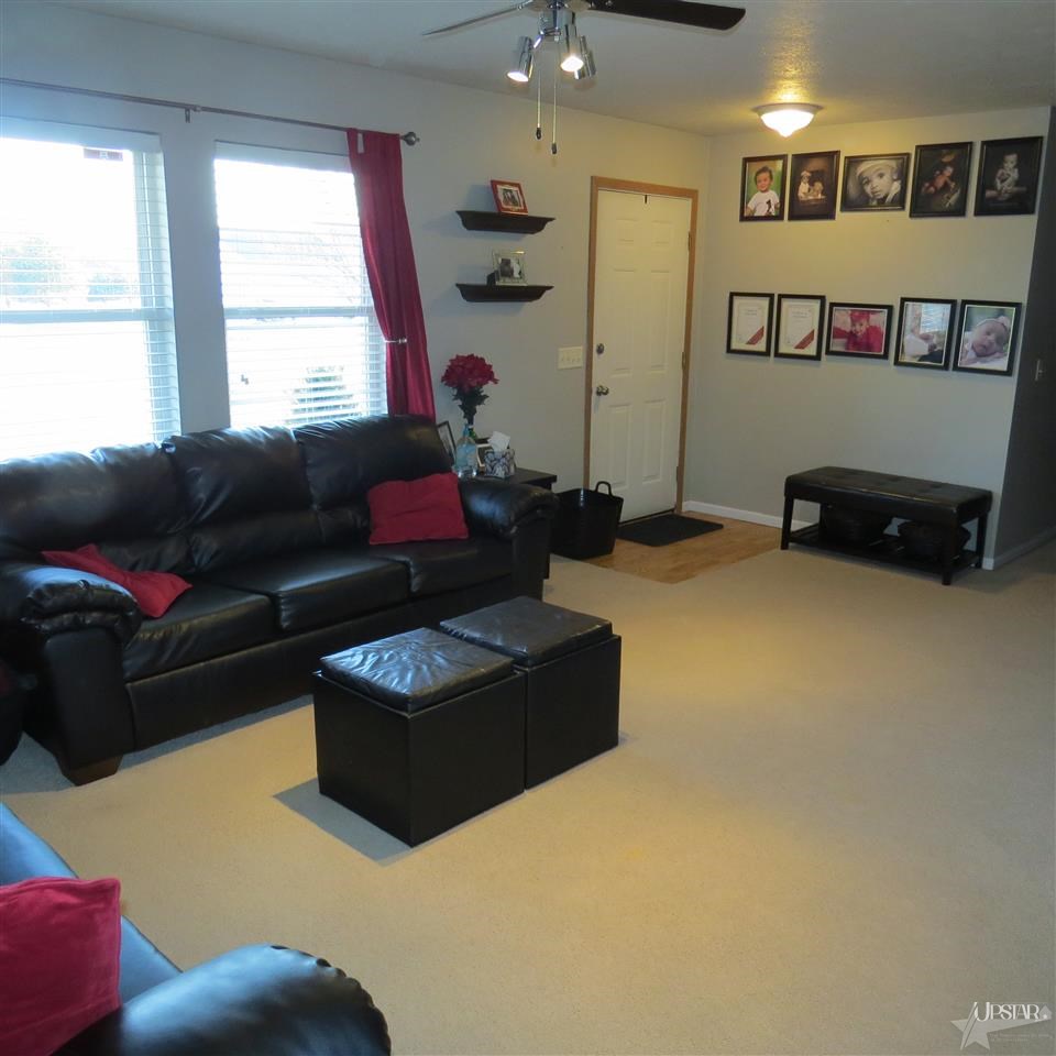 16327 Sunflower Ave, Goshen, IN 46526 photo 6
