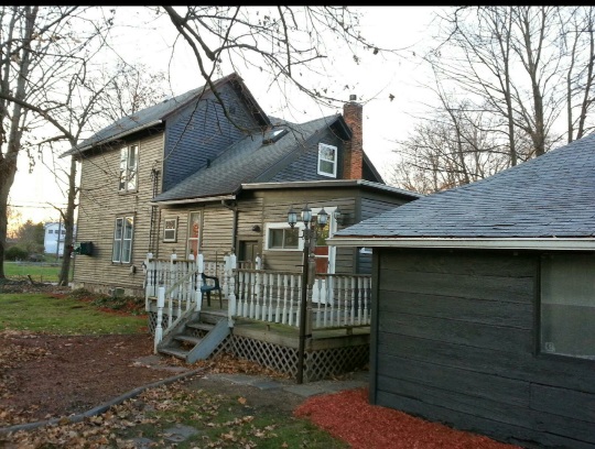 601 Union St, Lagrange, IN 46761 photo 4