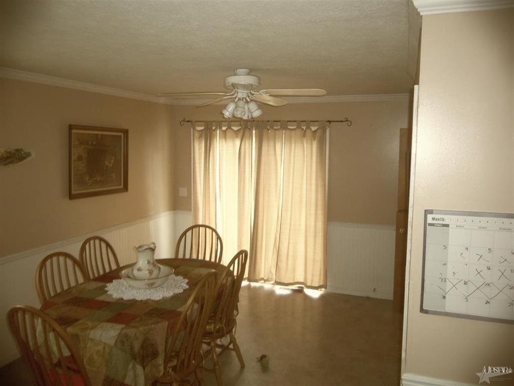 20590 Meadow Ln, Goshen, IN 46528 photo 5