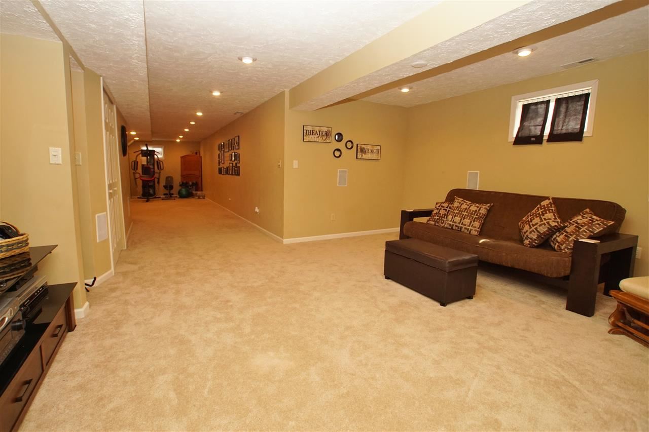 1427 Sunflower Ct, Greentown, IN 46936 photo 22