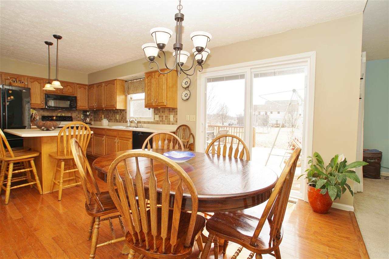 1427 Sunflower Ct, Greentown, IN 46936 photo 8