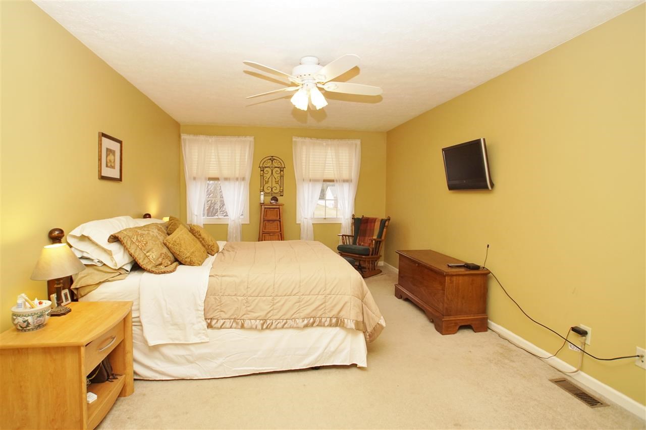 1427 Sunflower Ct, Greentown, IN 46936 photo 14