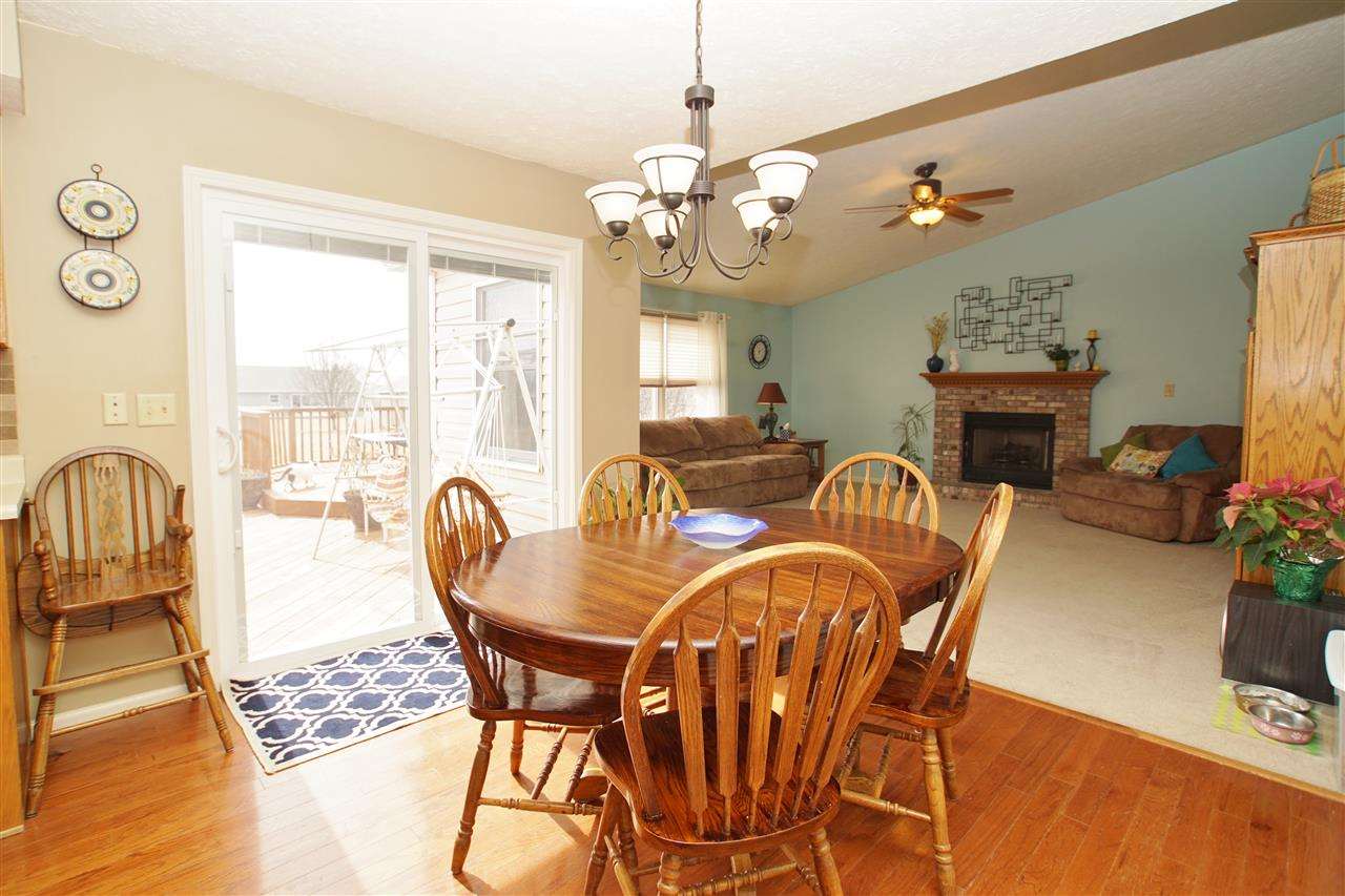 1427 Sunflower Ct, Greentown, IN 46936 photo 9