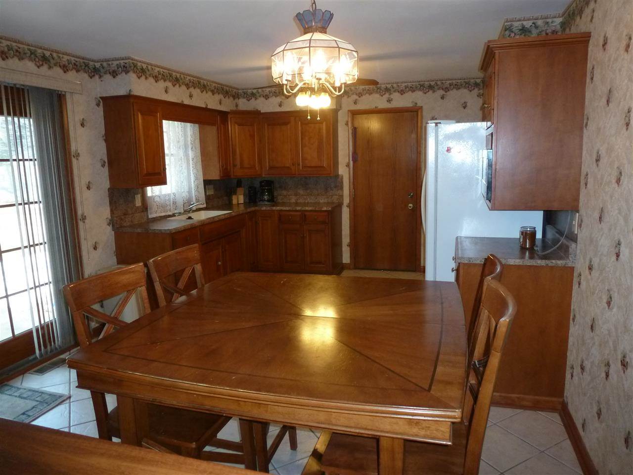 512 Raleigh Rd, Galveston, IN 46932 photo 7