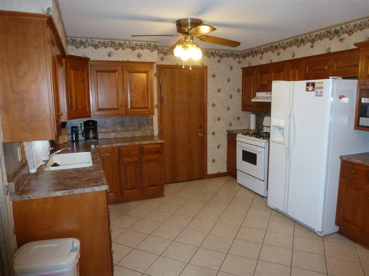 512 Raleigh Rd, Galveston, IN 46932 photo 8