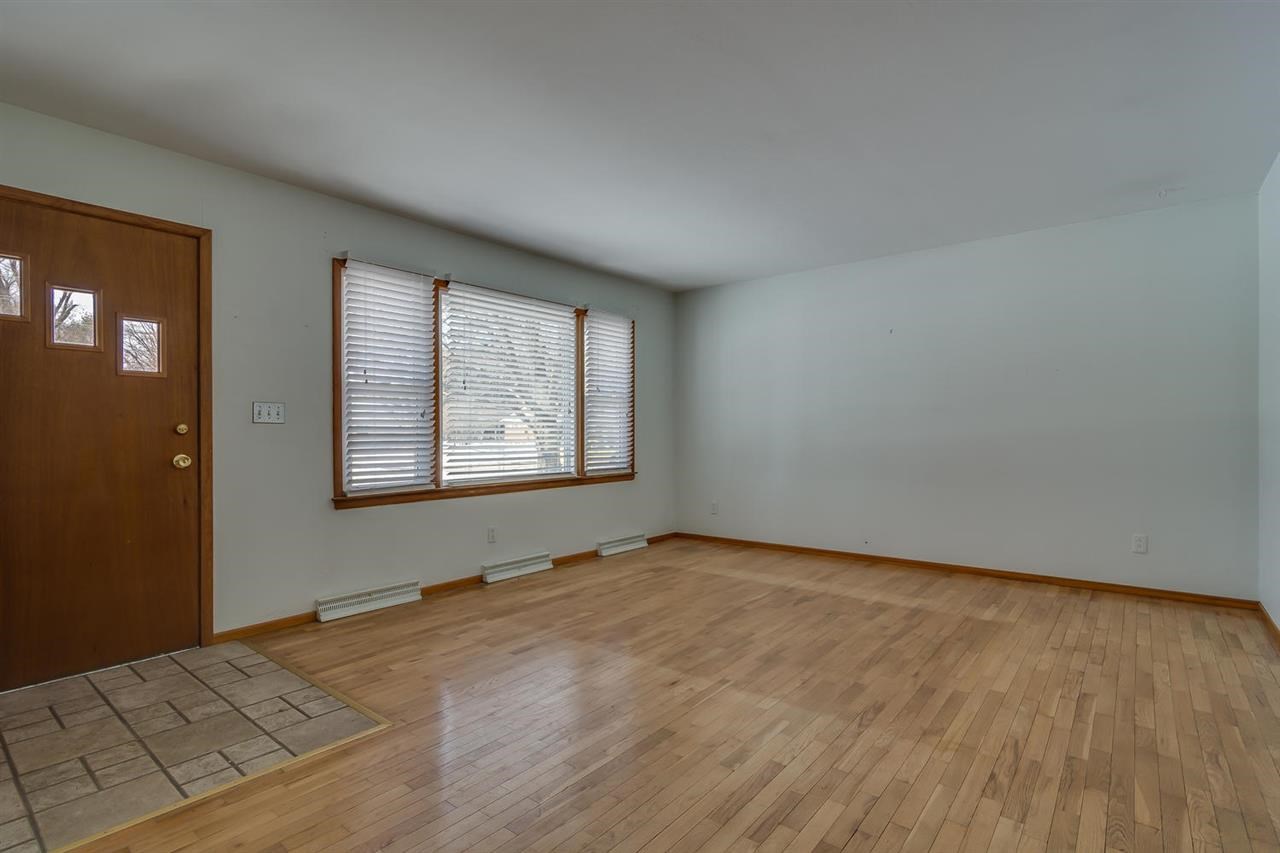 52290 Filbert Rd, Granger, IN 46530 photo 5