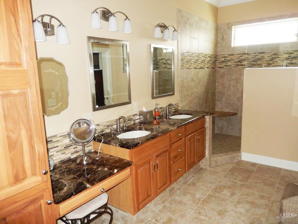15608 Chilkat Trl, Huntertown, IN 46748 photo 6
