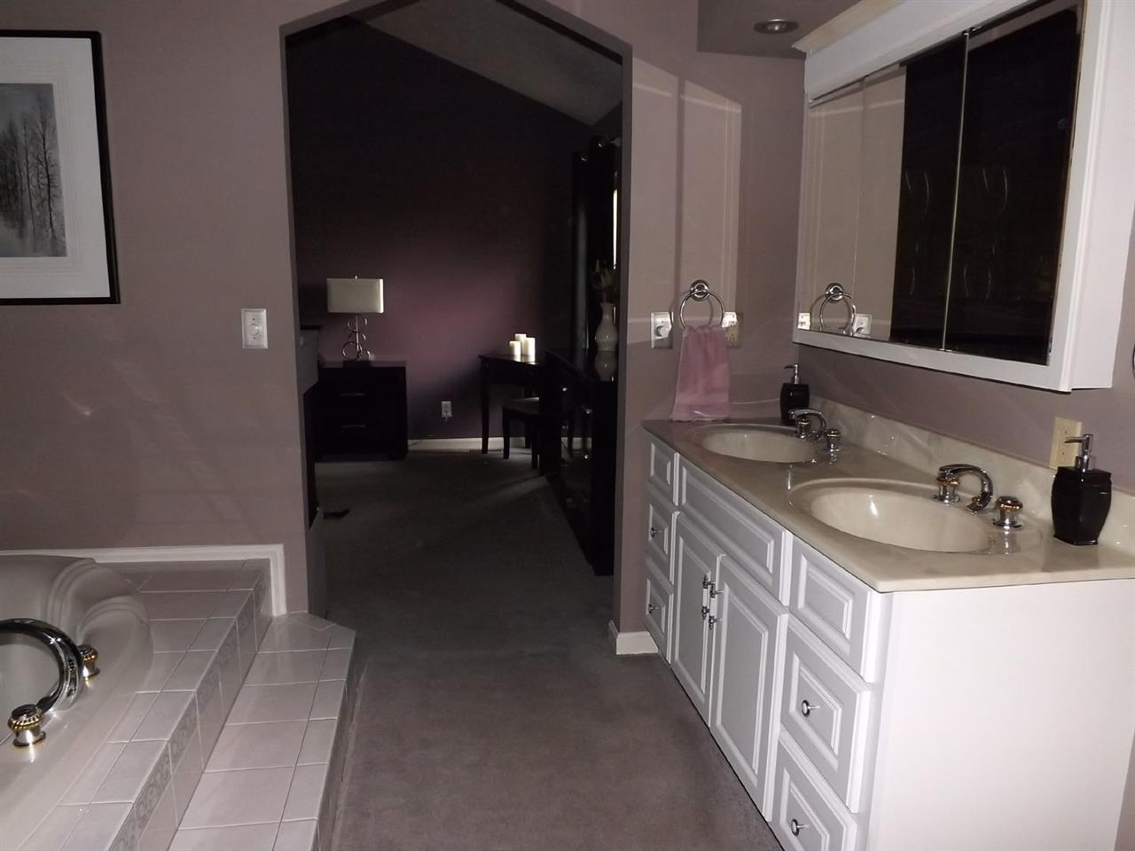 214 W 4th St, Huntingburg, IN 47542 photo 11