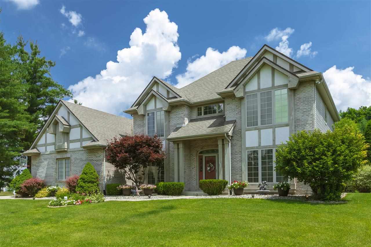 60534 Noble Ridge Dr, South Bend, IN 46614 photo 1