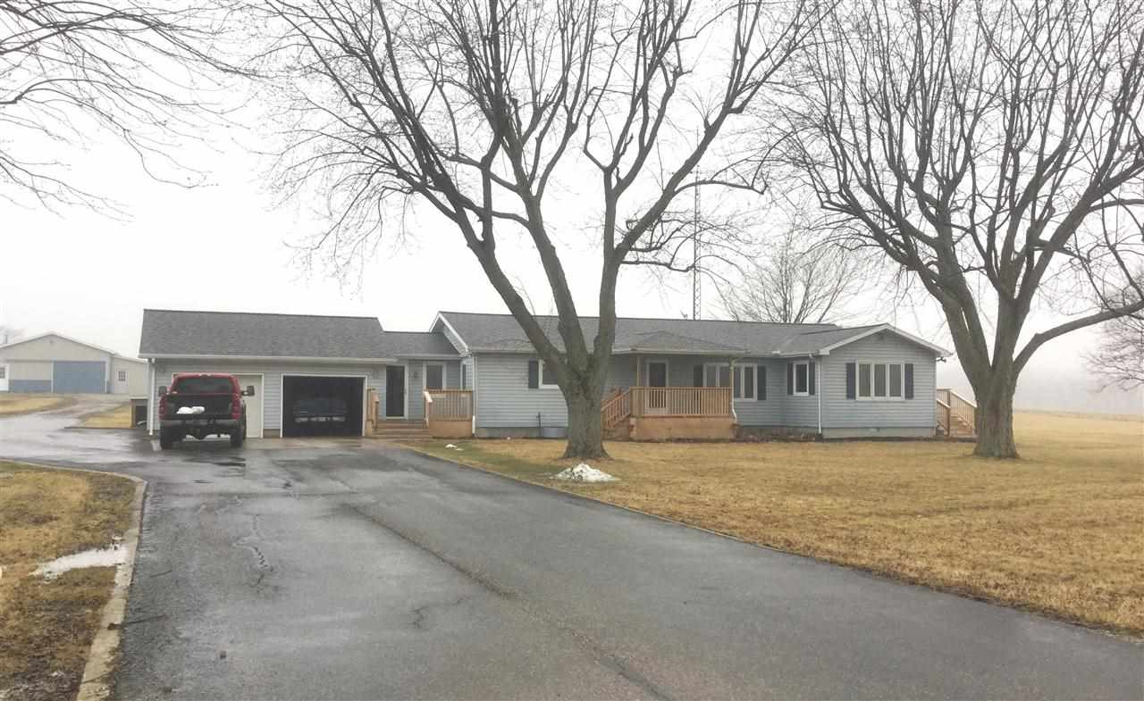 6484 S 390 E, Wabash, IN 46992 photo 1