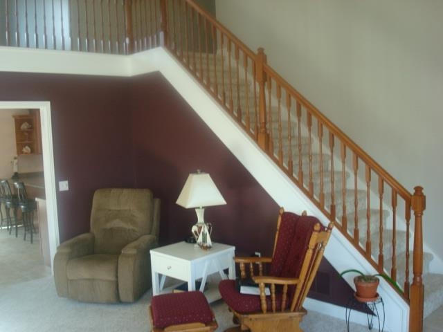 405 Mcintosh Ave, Kendallville, IN 46755 photo 4