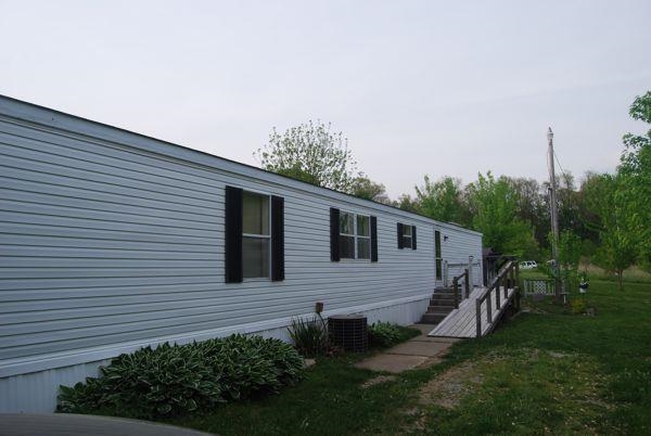 1382 Hollace Chastain Rd, Mitchell, IN 47446 photo 2