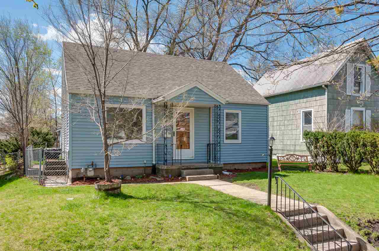 1406 E Fox St, South Bend, IN 46613 photo 2