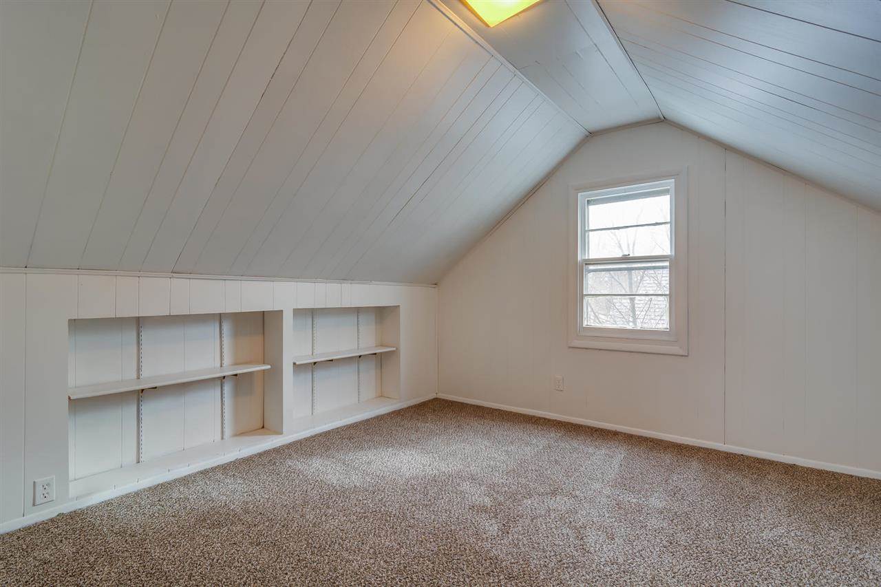 1406 E Fox St, South Bend, IN 46613 photo 13
