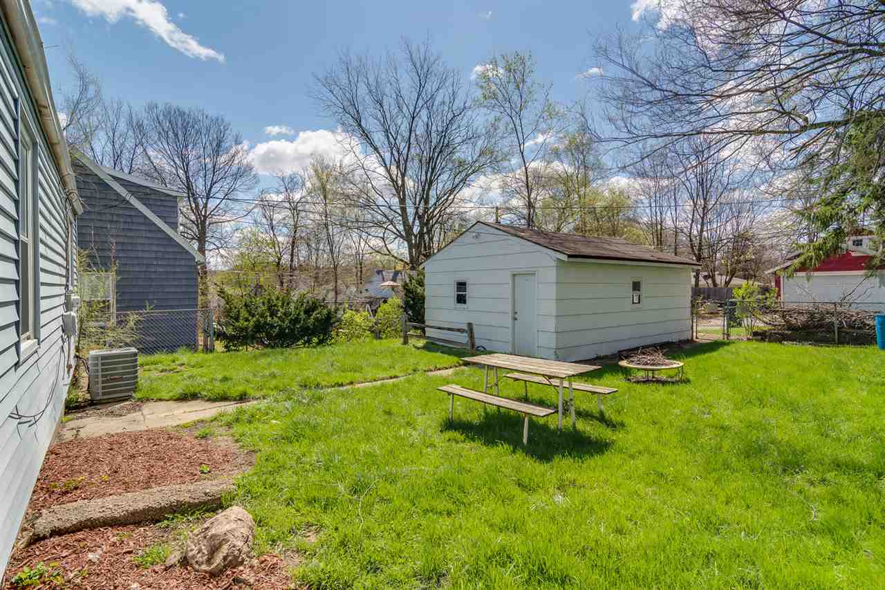 1406 E Fox St, South Bend, IN 46613 photo 3