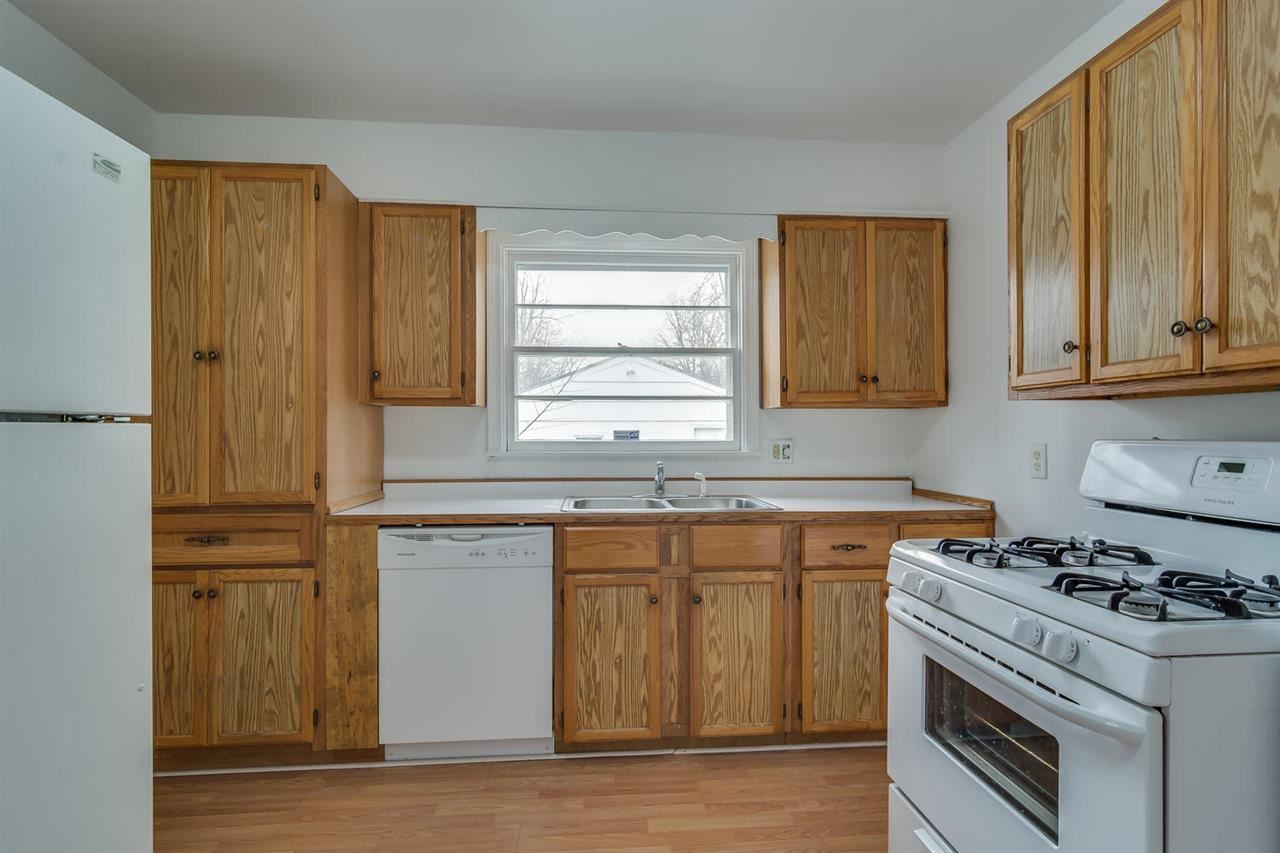 1406 E Fox St, South Bend, IN 46613 photo 8