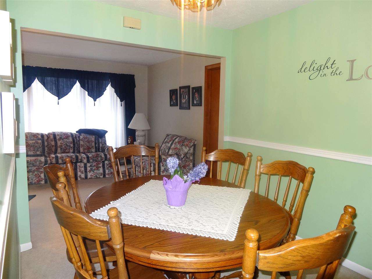 219 E Davis, Sweetser, IN 46987 photo 7