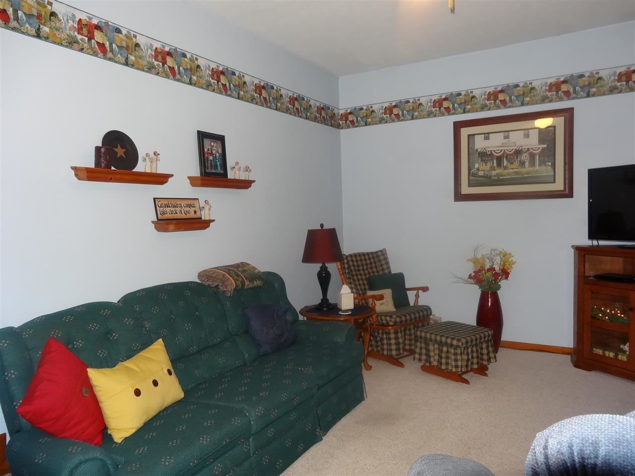 219 E Davis, Sweetser, IN 46987 photo 10