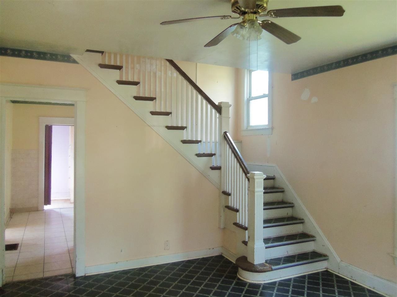 2201 S Michigan St, South Bend, IN 46613 photo 4