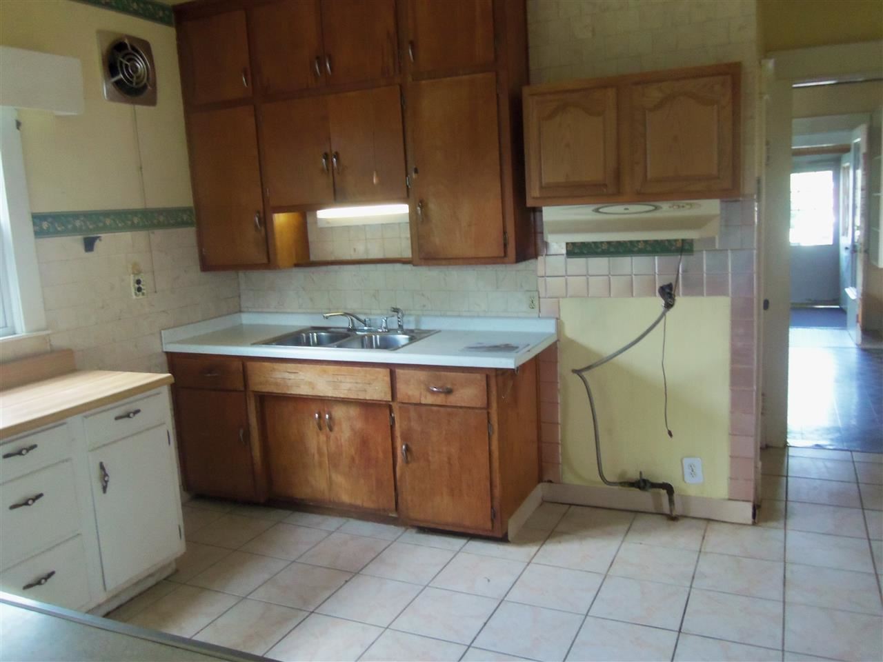 2201 S Michigan St, South Bend, IN 46613 photo 7