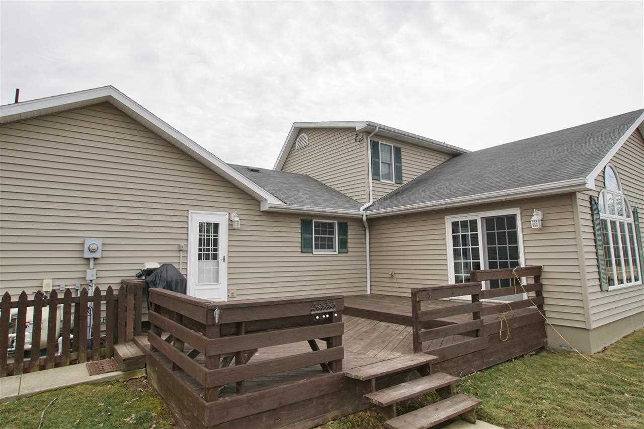 301 Meadows Dr, Greentown, IN 46936 photo 22