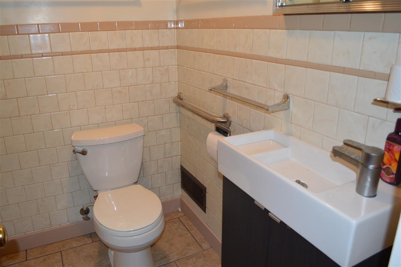 202 E 10th St, Mishawaka, IN 46544 photo 7