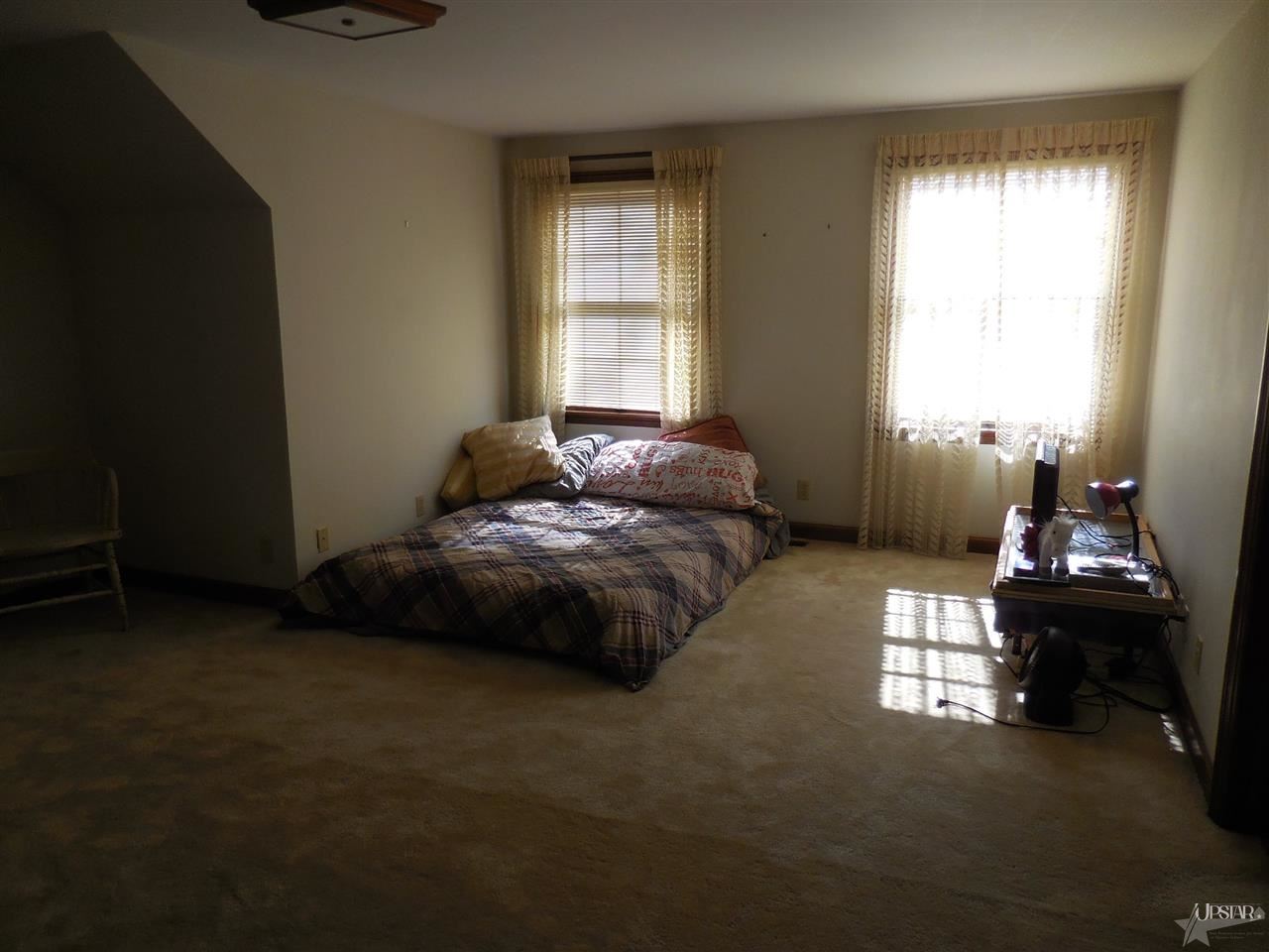 5101 Canterbury Ln, Logansport, IN 46947 photo 10