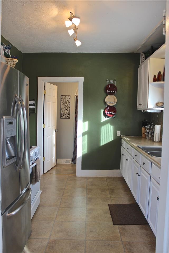 1112 S Mcdonald St, Attica, IN 47918 photo 8