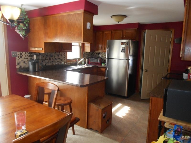 520 E Morse, Markle, IN 46770 photo 10