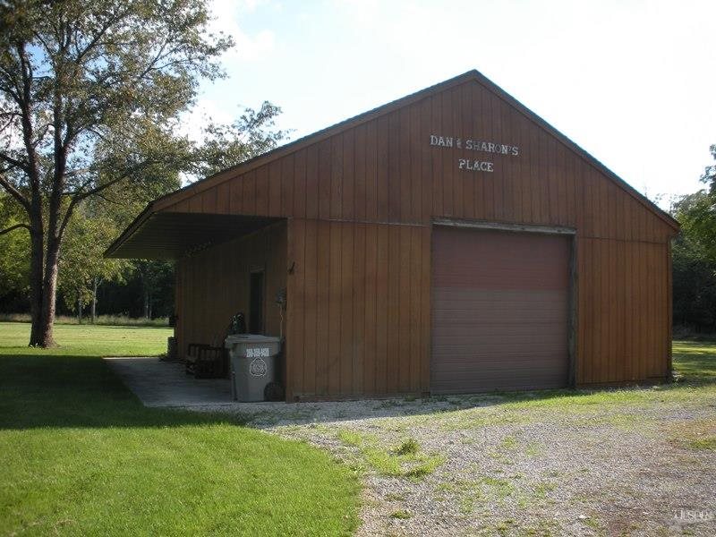 520 E Morse, Markle, IN 46770 photo 25