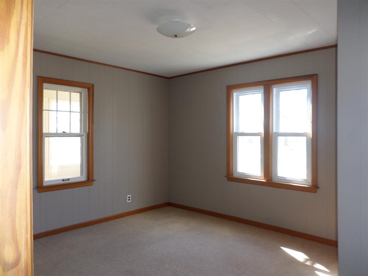200 High St, Wakarusa, IN 46573 photo 4