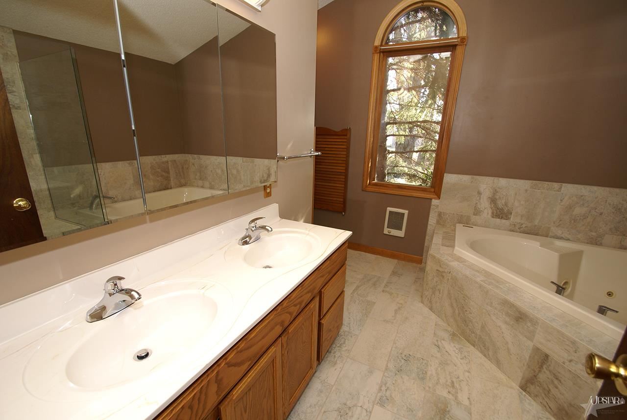 2514 Repton Dr, Fort Wayne, IN 46815 photo 15