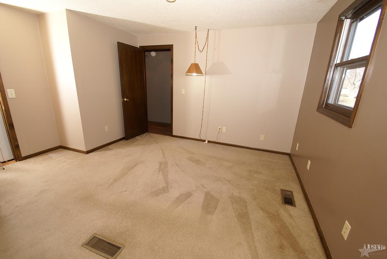 2514 Repton Dr, Fort Wayne, IN 46815 photo 13