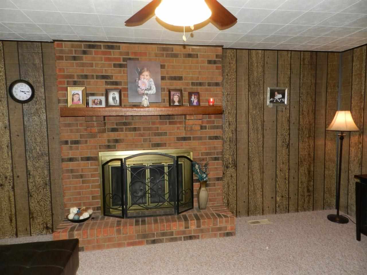 1006 S Washington St, Princeton, IN 47670 photo 5