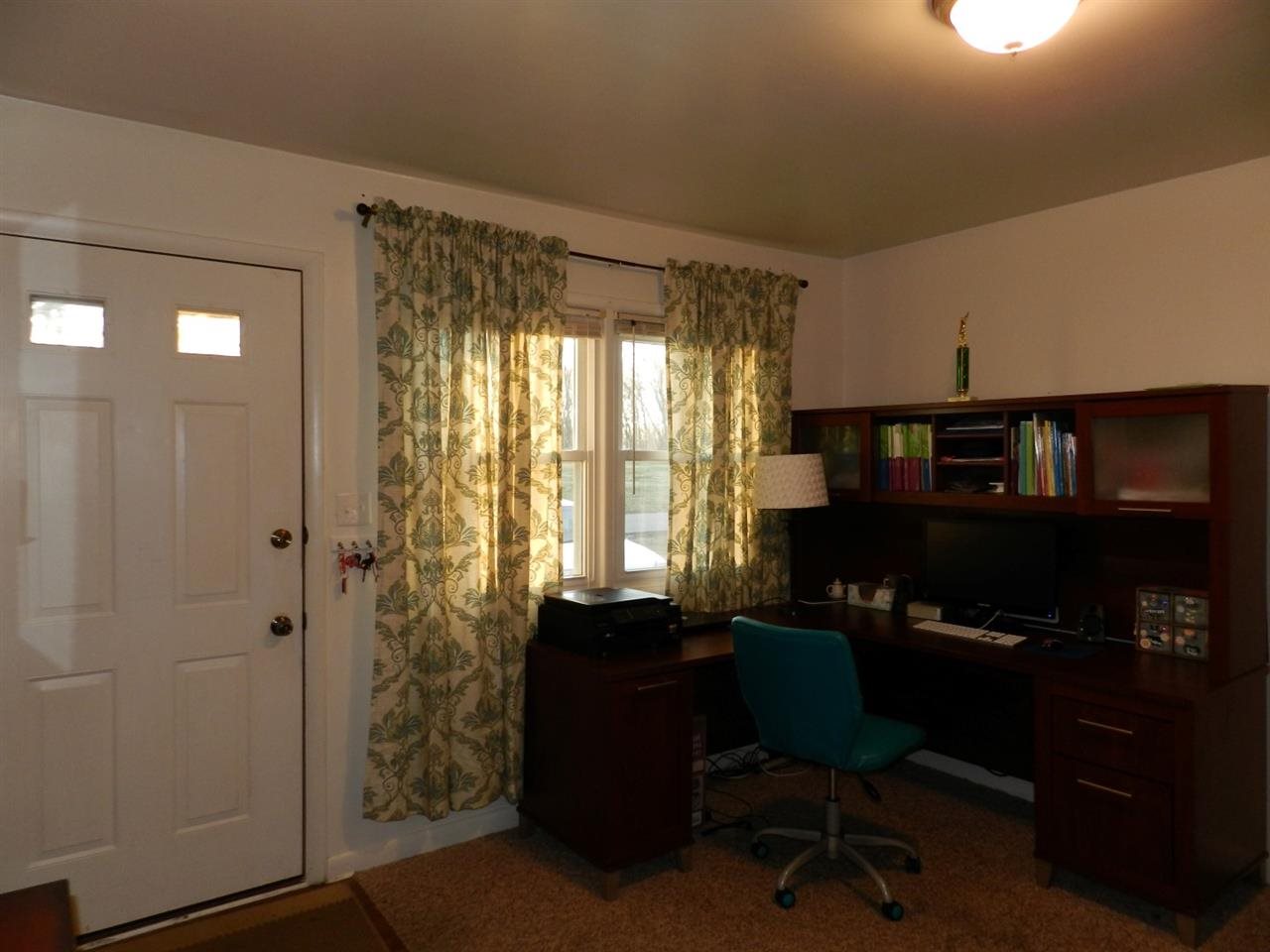 1006 S Washington St, Princeton, IN 47670 photo 4