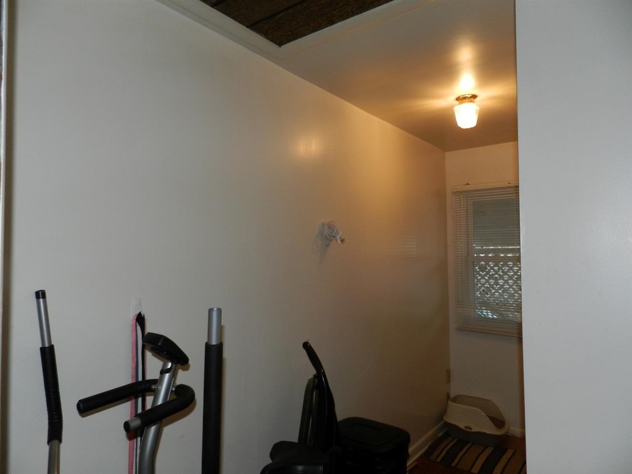 1006 S Washington St, Princeton, IN 47670 photo 12