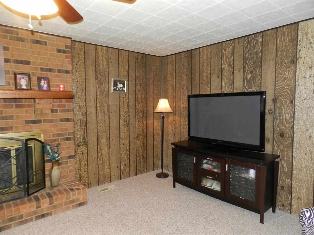 1006 S Washington St, Princeton, IN 47670 photo 6