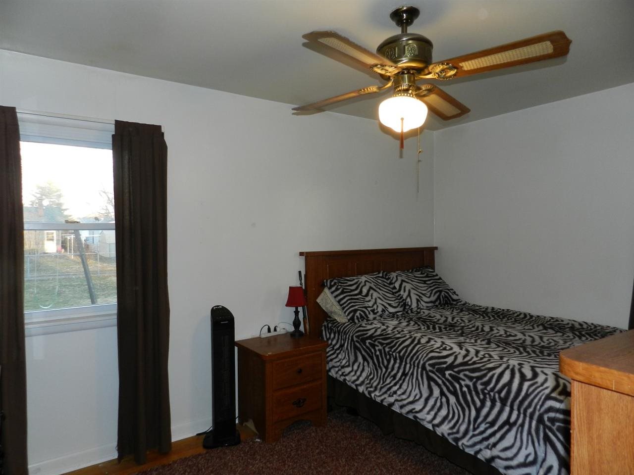 1006 S Washington St, Princeton, IN 47670 photo 7